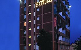 Hotel Re